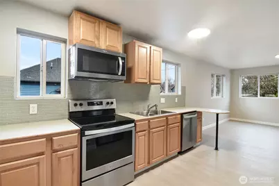 122 S Baker Street, Mount Vernon, WA 98273 - Photo 9