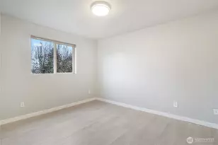 122 S Baker St, Mount Vernon, WA 98273 - Photo 11