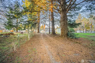 3009 Birchwood Avenue, Bellingham, WA 98225 - Photo 7