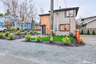 4319 SW 102nd St, Seattle, WA 98146 - Photo 3