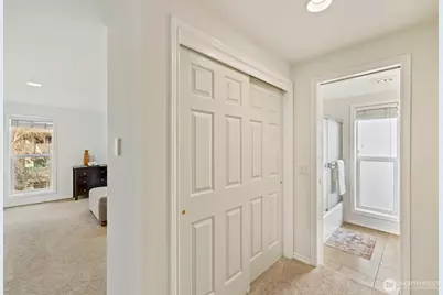 9320 NE Juanita Drive #2B, Kirkland, WA 98034 - Photo 13