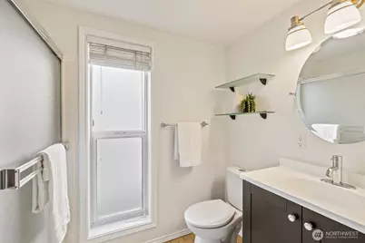 9320 NE Juanita Drive #2B, Kirkland, WA 98034 - Photo 17