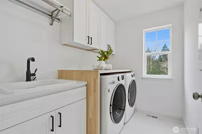 4466 162nd Court SE, Bellevue, WA 98006 - Photo 35