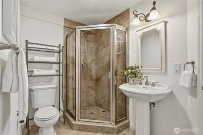 4466 162nd Court SE, Bellevue, WA 98006 - Photo 33