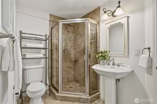 4466 162nd Ct SE, Bellevue, WA 98006 - Photo 33