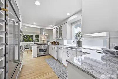 3505 43rd Avenue W, Seattle, WA 98199 - Photo 11