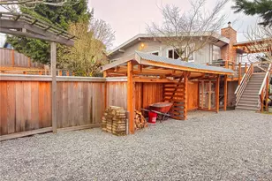 2004 SW 117th Pl, Burien, WA 98146 - Photo 39