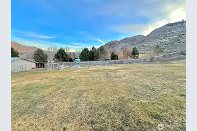 859 C Highway 7, Tonasket, WA 98855 - Photo 37