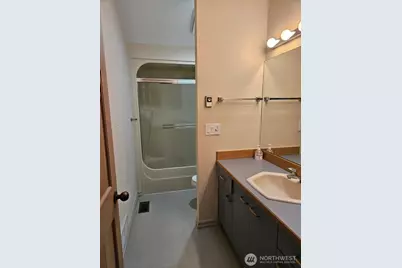 61 Leschi Drive SW, Steilacoom, WA 98388 - Photo 33