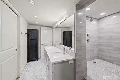 1 N Stadium Way #2, Tacoma, WA 98403 - Photo 29