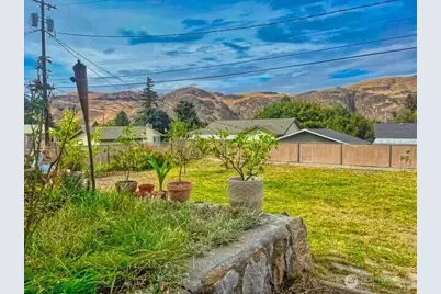 804 Central Drive, Coulee Dam, WA 99116 - Photo 25