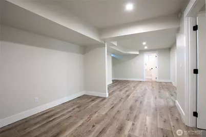 9359 Forest Court SW #B, Seattle, WA 98136 - Photo 15