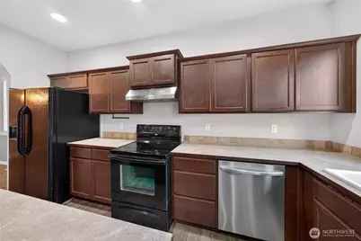 11411 129th Street E, Puyallup, WA 98374 - Photo 15