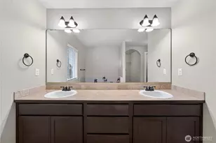 11411 129th St E, Puyallup, WA 98374 - Photo 25