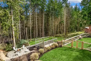 9581 NE Sigrids Ct, Bainbridge Island, WA 98110 - Photo 37