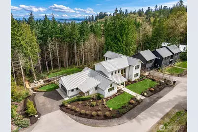 9581 NE Sigrids Court, Bainbridge Island, WA 98110 - Photo 3