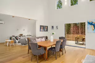 9581 NE Sigrids Ct, Bainbridge Island, WA 98110 - Photo 11