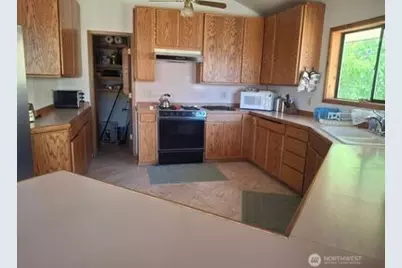 37896 Snake River Road, Asotin, WA 99402 - Photo 5