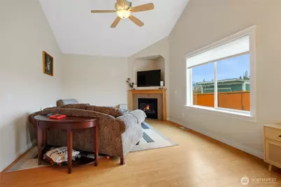 16566 Rainier View Drive SE, Yelm, WA 98597 - Photo 7