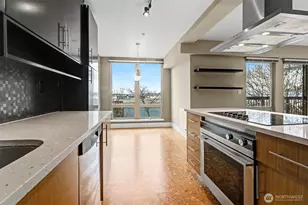 500 5th Ave W, Seattle, WA 98119 - Photo 21