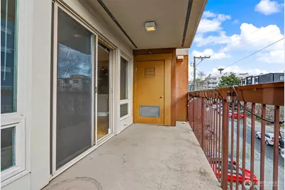 500 5th Ave W #303, Seattle, WA 98119 - Photo 17