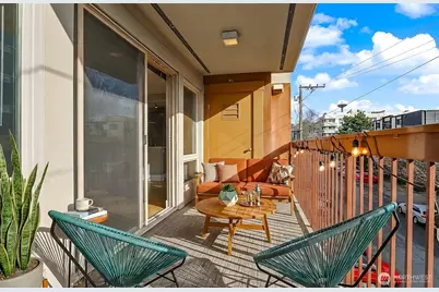 500 5th Ave W #303, Seattle, WA 98119 - Photo 15