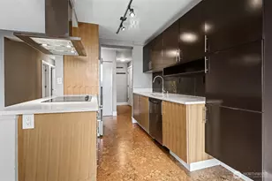 500 5th Ave W, Seattle, WA 98119 - Photo 5