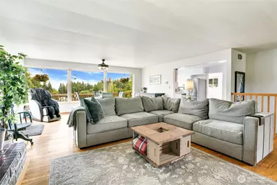 8603 Woodland Avenue E, Puyallup, WA 98371 - Photo 9