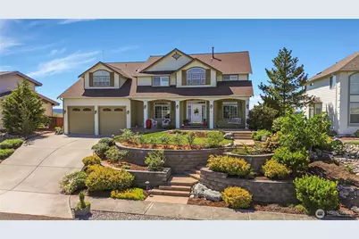 10010 181st Avenue Ct E, Bonney Lake, WA 98391 - Photo 1