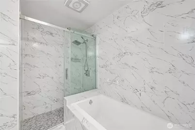 2219 14th Avenue W #405, Seattle, WA 98119 - Photo 15