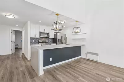 2219 14th Avenue W #405, Seattle, WA 98119 - Photo 5