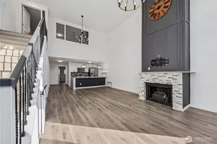 2219 14th Ave W, Seattle, WA 98119 - Photo 3