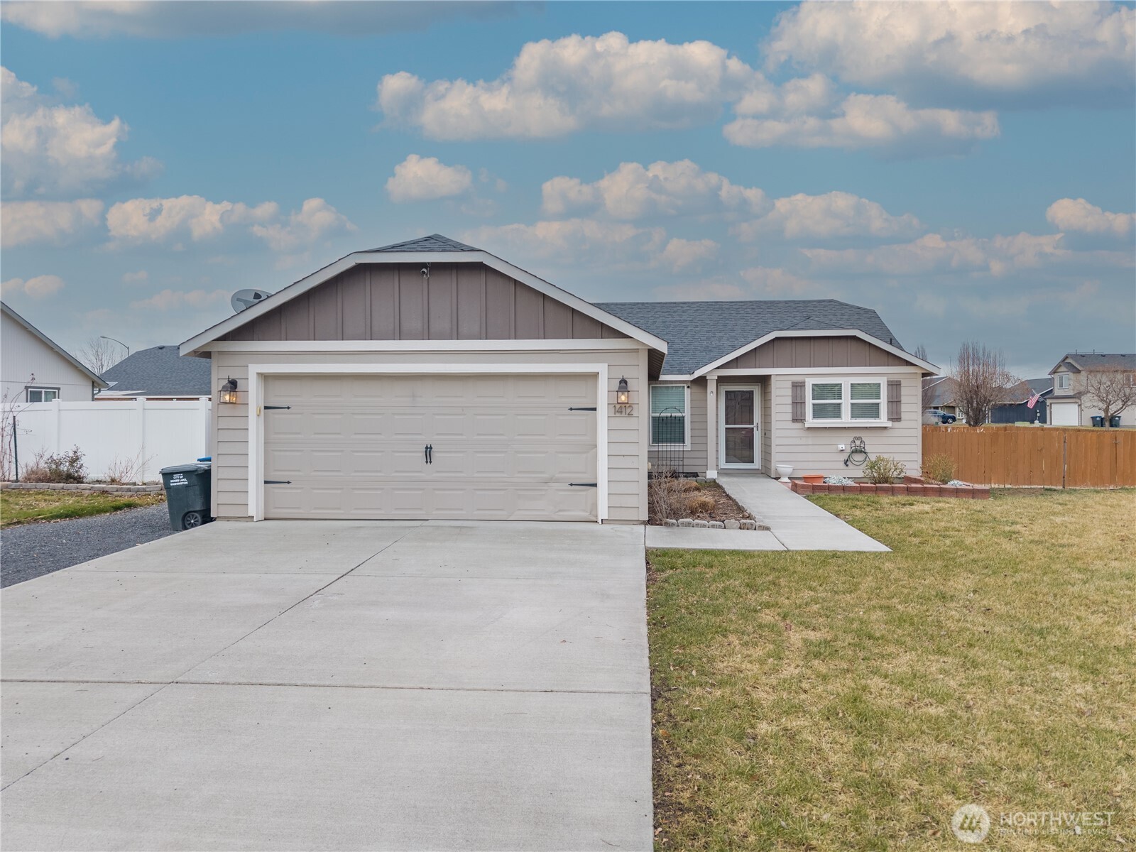 1412 E Megan Dr, Moses Lake, WA 98837 - MLS 2483186 - Coldwell Banker