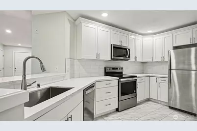 1500 S 18th St #D202, Renton, WA 98055 - Photo 9