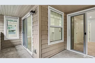 1500 S 18th St #D202, Renton, WA 98055 - Photo 23