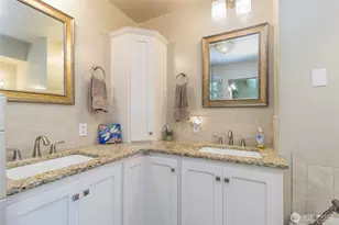 1877 SE Bliss Ln, College Place, WA 99324 - Photo 19