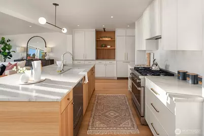 15413 11th Avenue SW, Burien, WA 98166 - Photo 7