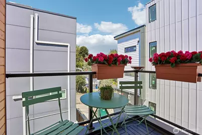 1926 Ferry Avenue SW, Seattle, WA 98116 - Photo 11
