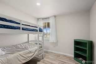 34 4th St S, Pacific Beach, WA 98571 - Photo 13