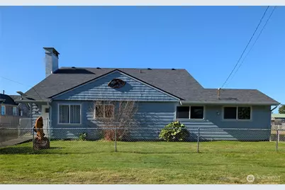 34 4th Street S, Pacific Beach, WA 98571 - Photo 1