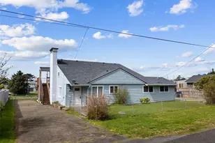 34 4th St S, Pacific Beach, WA 98571 - Photo 27