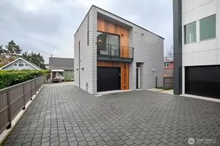 4217 S Findlay St, Seattle, WA 98118 - Photo 3