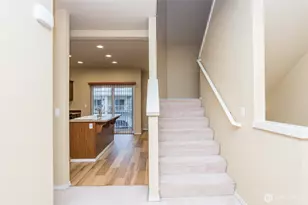 5325 Military Rd E, Tacoma, WA 98446 - Photo 7