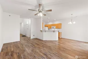 3220 SE 12th St, Renton, WA 98058 - Photo 7