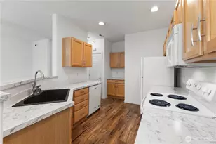 3220 SE 12th St, Renton, WA 98058 - Photo 11