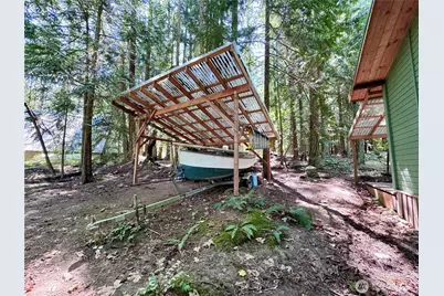 153 Chinook Way, Center Island, WA 98221 - Photo 17