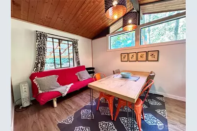 153 Chinook Way, Center Island, WA 98221 - Photo 3