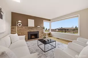 4019 SW Henderson St, Seattle, WA 98136 - Photo 9