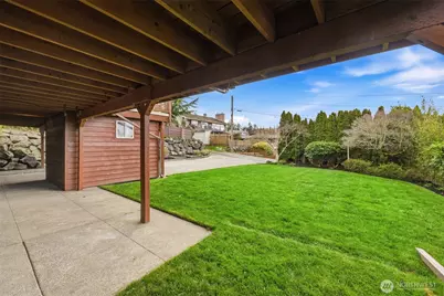 4019 SW Henderson Street, Seattle, WA 98136 - Photo 35