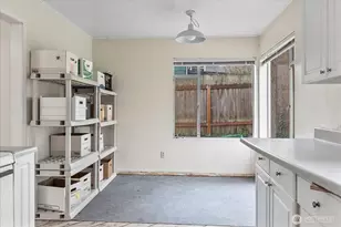 3152 NE 82nd St, Seattle, WA 98115 - Photo 7